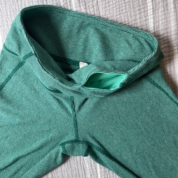 Lululemon Wunder Under Pant (Stripes) Soft Cotton Size 4 - Picture 5 of 11